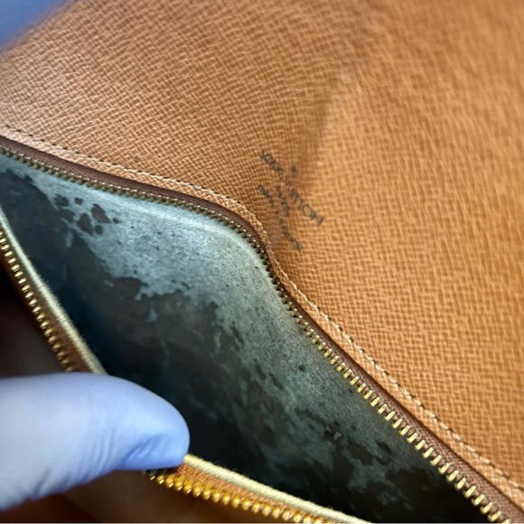 Authentic LV SaintClouds GM monogram - Picture 7 of 12